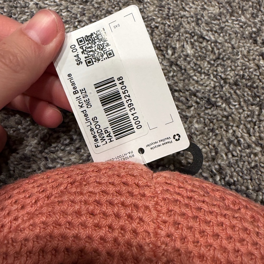 NWT Lululemon Fleece-Lined Knit Beanie
Heathered Pink Savannah - Picture 4 of 4